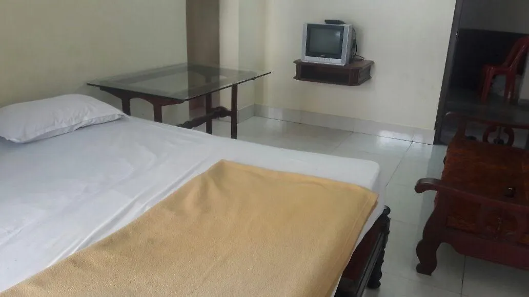 Inn Poonthanam Guest House Guruvayur